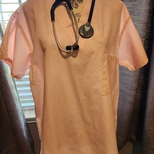 🩷 MG Medgear Woman's scrub top